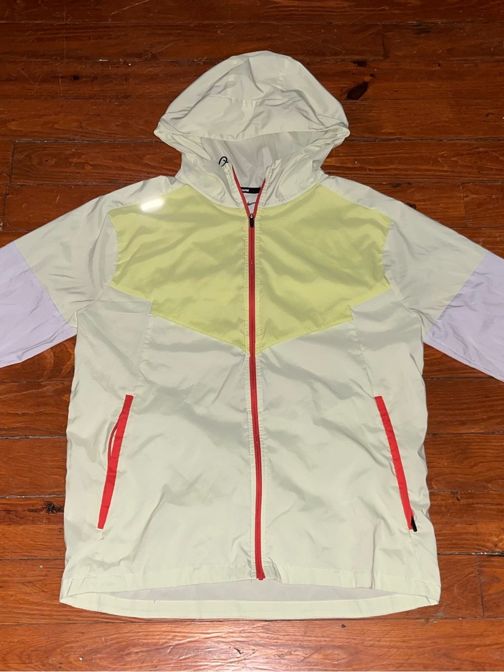Nike Running Women's Hooded Full Zip Windbreaker Jacket White/Yellow S